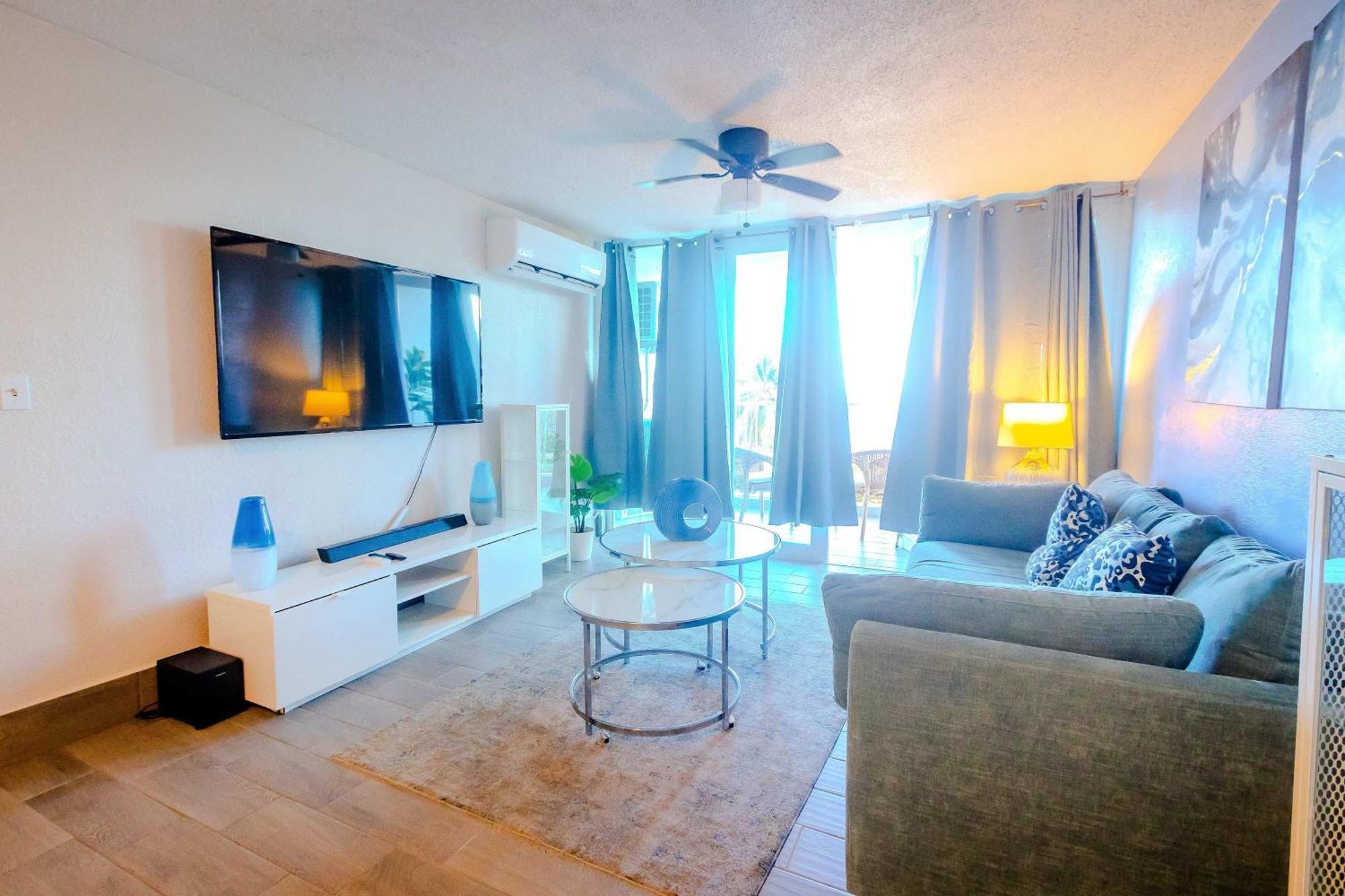Sunset Paradise Cozy Beachfront Escape - Isla Verde San Juan Exterior foto