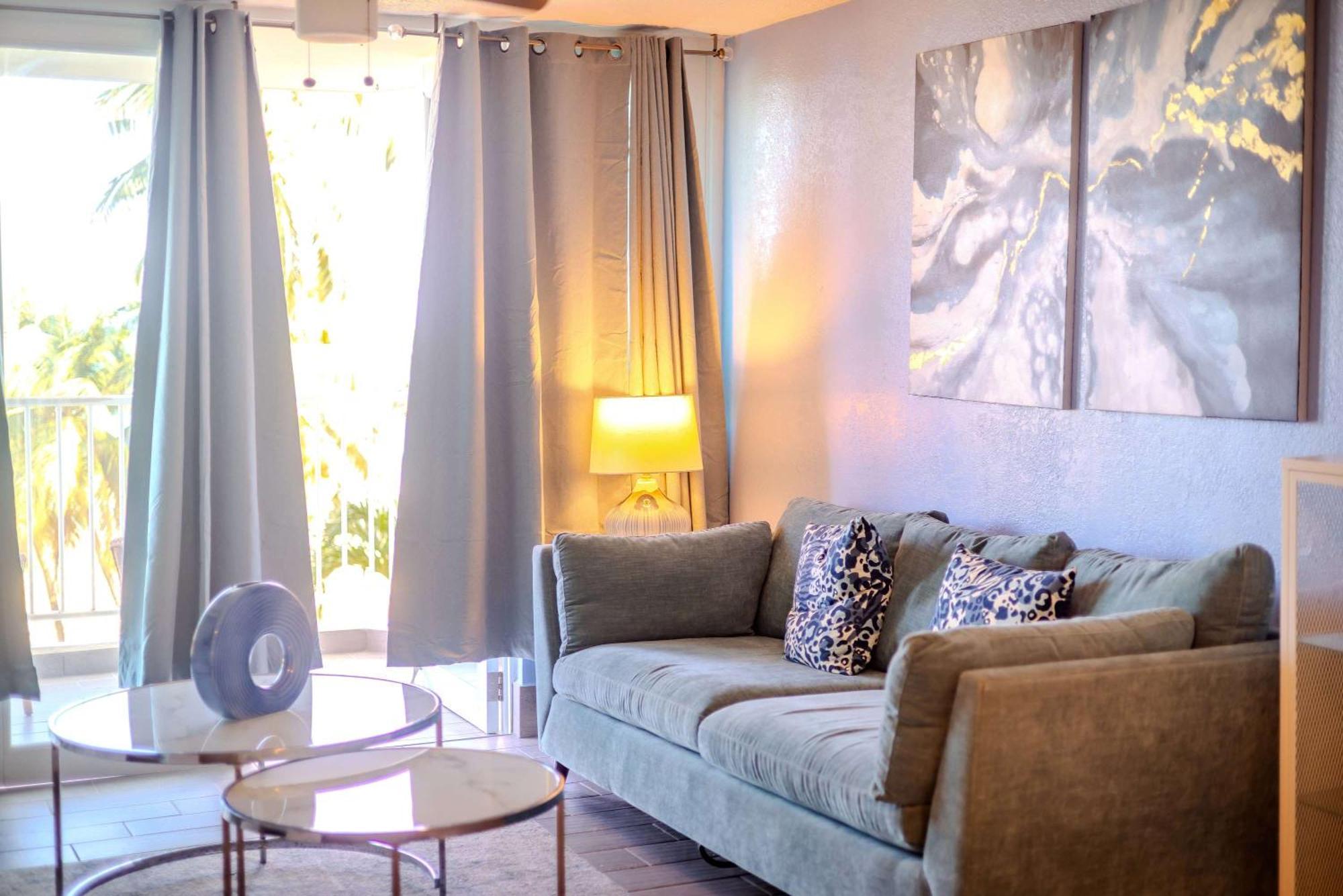 Sunset Paradise Cozy Beachfront Escape - Isla Verde San Juan Exterior foto